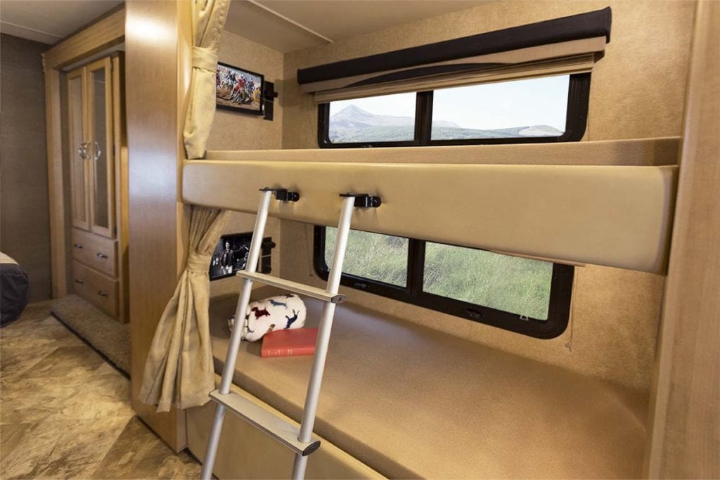 Ace-Interieur-1024x683